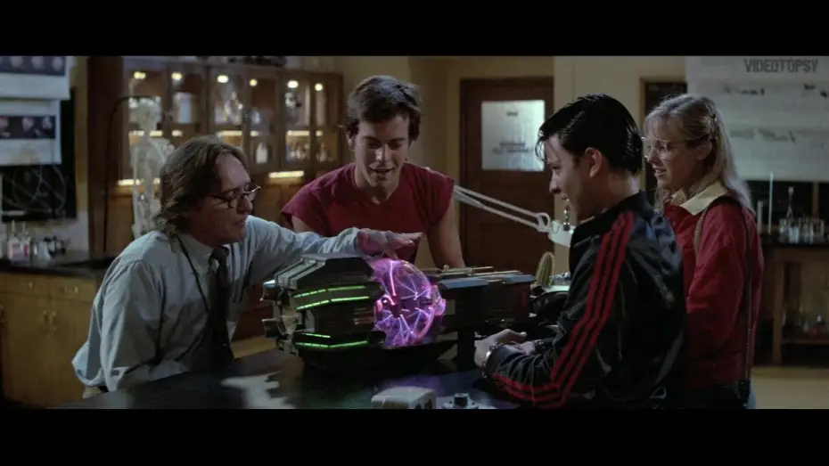 Watch film My Science Project — Les Aventuriers de la 4eme Dimension (1985) Bande annonce VF-HD