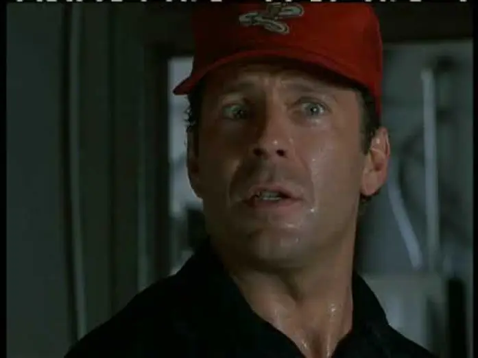 Watch film Striking Distance | На расстоянии удара.(1993, Брюс Уиллис) Русский трейлер
