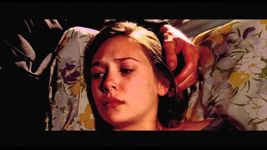 Watch film Martha Marcy May Marlene — La Fuga di Marta Trailer Ufficiale Italiano