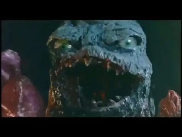 Watch film The Cat — The Cat (1992) Trailer.