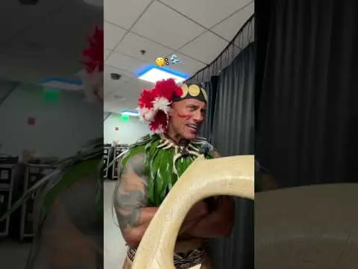 Watch film Moana — *taps mic*
