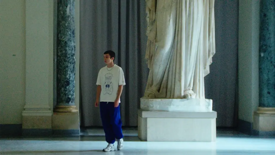 Watch film La Gradiva — Official Clip