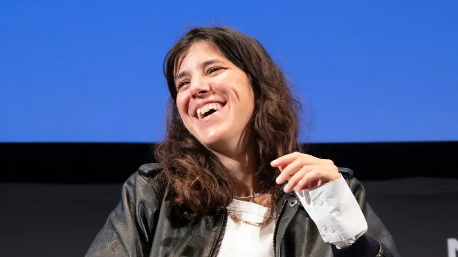 Watch film La Gradiva — Marine Atlan, Julie Sokolowski, and Inès Daïen Dasi on La Gradiva