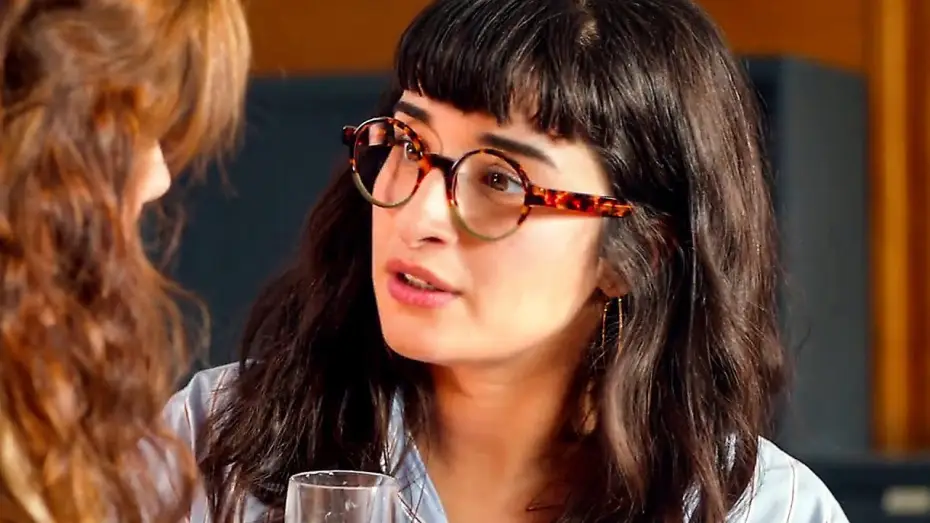 Watch film Sirènes — SIRÈNES Bande Annonce (2024) Shirine Boutella, Alice Pol, Comédie