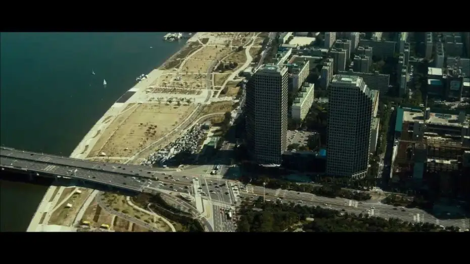 Watch film Soar Into the Sun — WINDFIGHTERS - Extrait "Attaque sur Séoul" (VF)