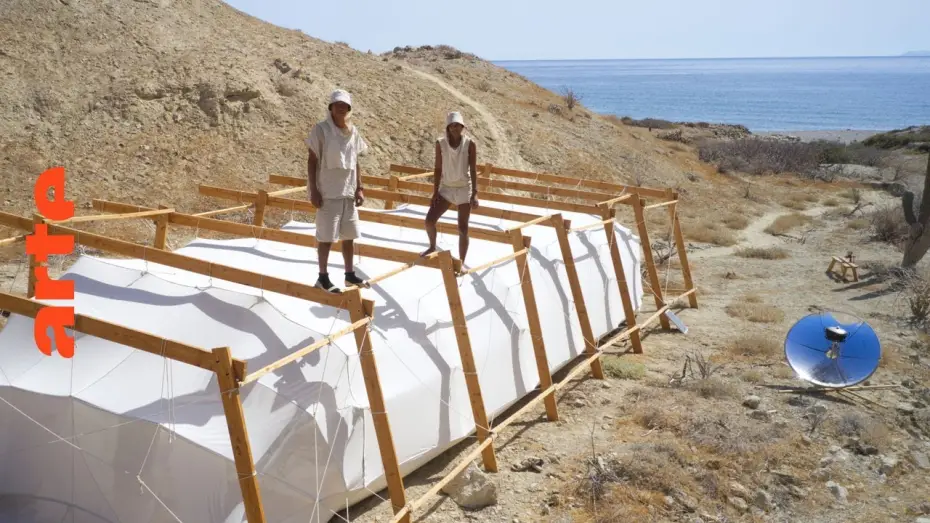 Watch film L'expérience biosphère : 120 jours dans le désert — L'expérience Biosphère 120 jours dans le désert | Documentaire | ARTE