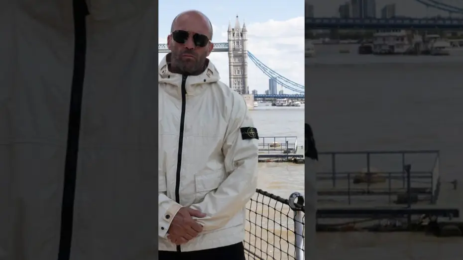 Watch film Mutiny — Jason Statham doesn't do small.