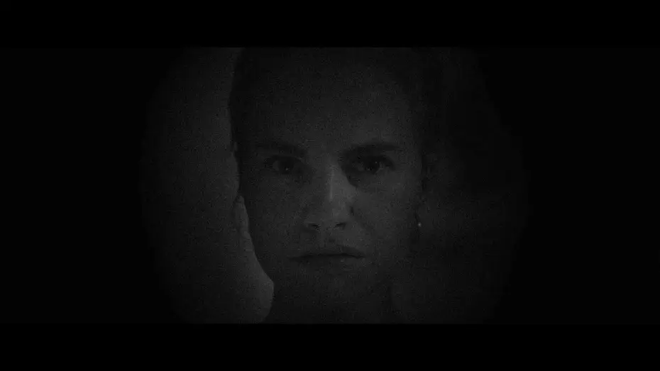 Watch film La visitante — Horror Short Film | La visitante (The visitor) - Trailer