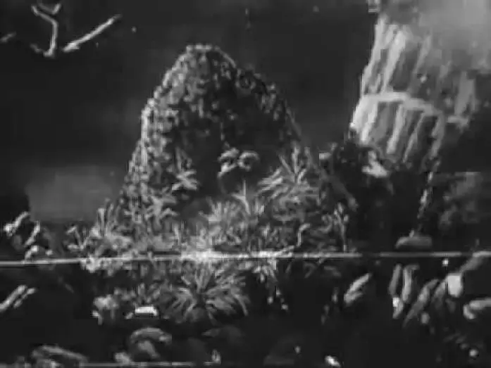 Watch film Robinson Crusoe | 1903 Georges M&eacute;li&egrave;s Les Aventures De Robinson Cruso&eacute; Short movie court metrage Silent Muet
