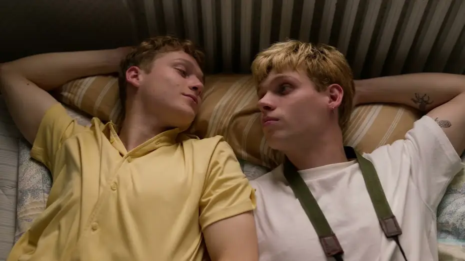 Watch film Éden & Charlie — Bande-annonce du court métrage "Eden et Charlie"