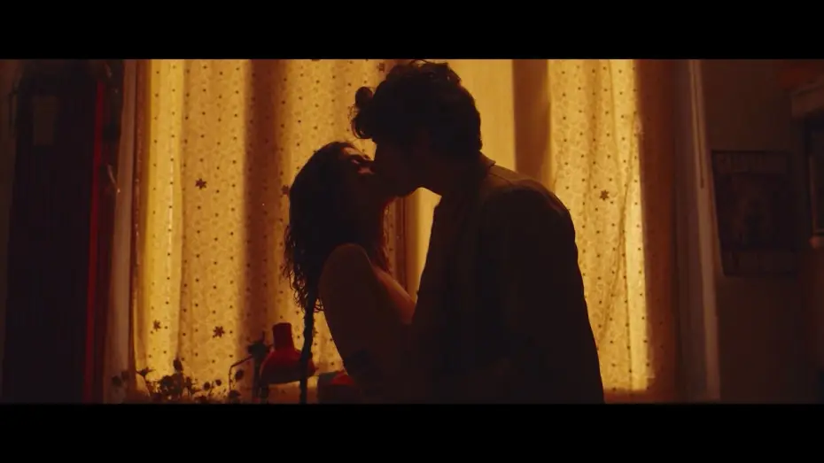 Watch film L'amore, in teoria — L'Amore, in Teoria - Trailer ufficiale