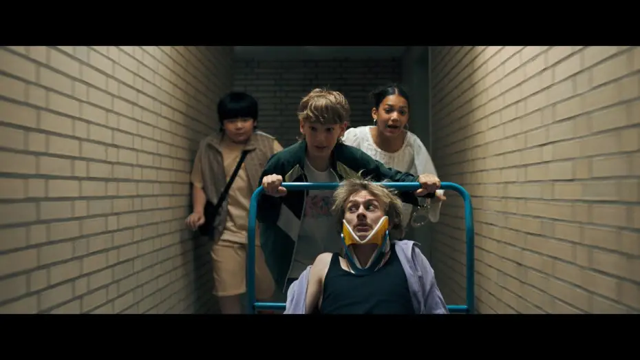 Watch film The Prank — DER PRANK - APRIL, APRIL! (Offizieller Trailer) | Ab 13. März im Kino