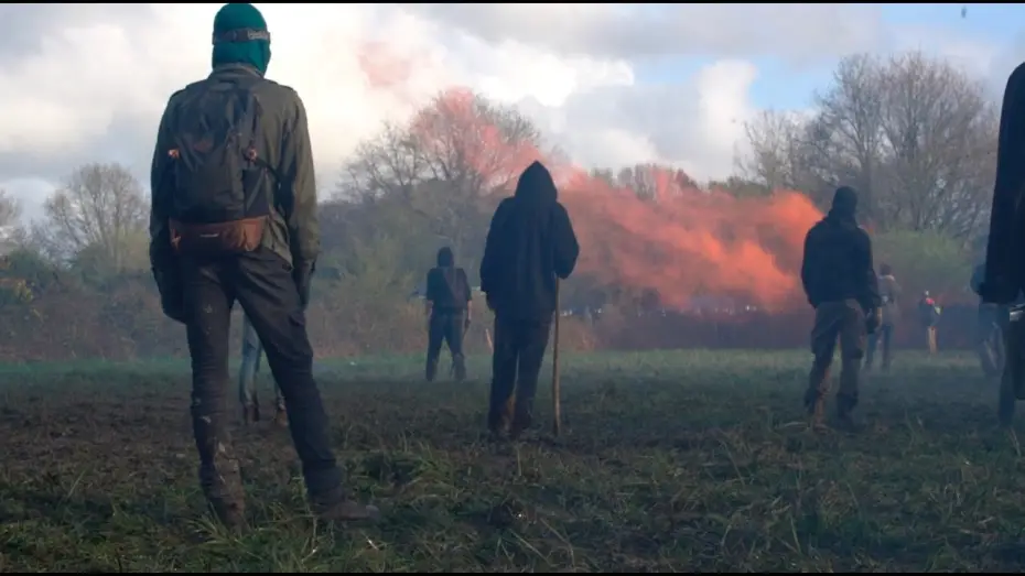 Watch film Red Forest | Bande-annonce "For&ecirc;t Rouge" de Laurie Lassalle