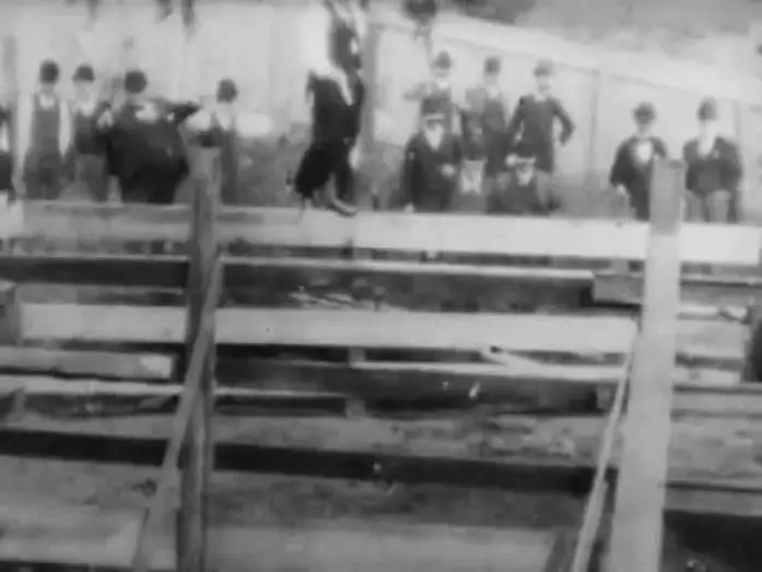Watch film Bucking Broncho | Bucking Broncho (Edison - Dickson - Heise - 1894)