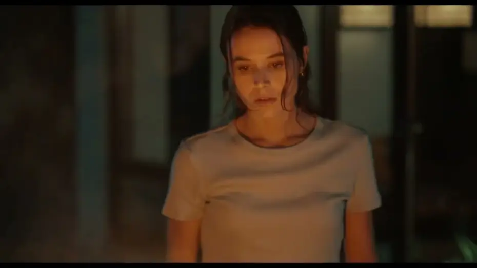Watch film A Woman Today — UNE FEMME AUJOURD'HUI - FA