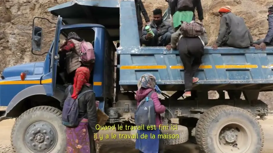Watch film Himalayan Road: A New Frontier — La Route - Bande annonce (VOSTFR)