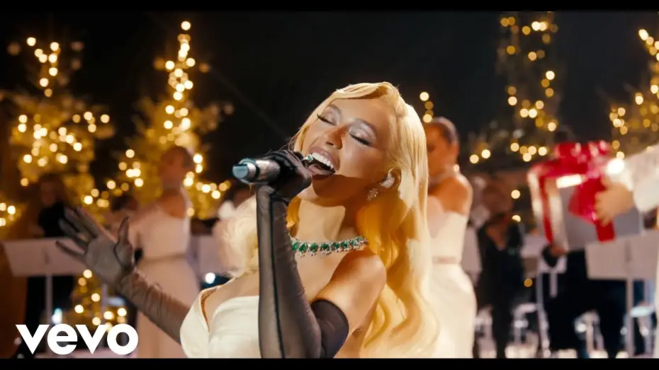 Watch film Christina Aguilera: Christmas in Paris — Christina Aguilera - My Favorite Things (Live from the Eiffel Tower)