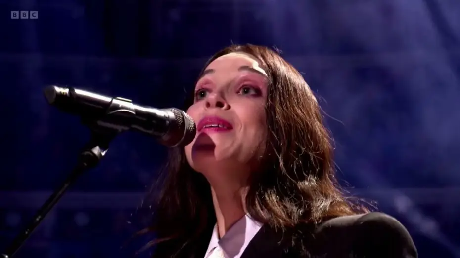 Watch film St. Vincent at the Proms — ST. VINCENT // 2025-09-03 BBC Proms - Violent Time