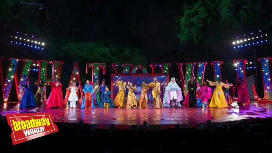 Watch film Twelfth Night | 'Twelfth Night' Cast Celebrates Opening Night in the Park &ndash; Lupita Nyong'o, Sandra Oh & More