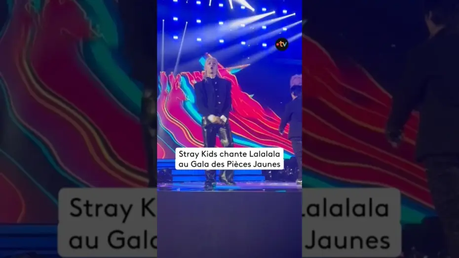 Watch film Le Gala des Pièces Jaunes 2026 : Le concert événement — #StrayKids en feu lors du #GalaDesPiècesJaunes avec "Lalalala" 🔥 #francetv #kpop
