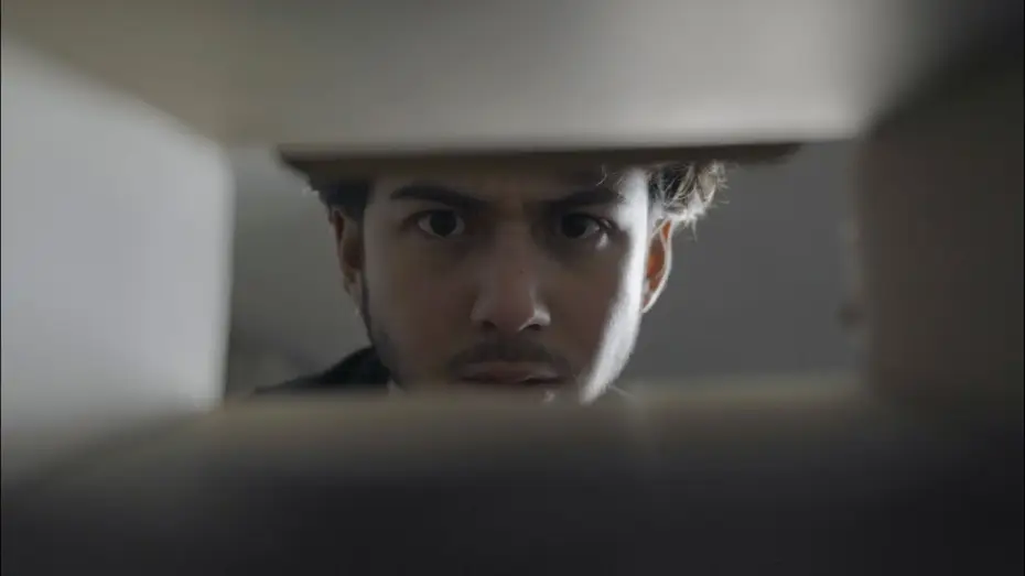 Watch film Anonymous Gift — Anonymous Gift - 1 Minute Short Film