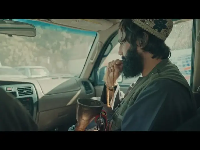 Watch film Le Pays taliban — LE PAYS TALIBAN - extrait du documentaire