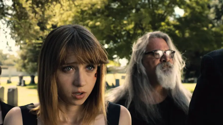 Watch film The Pretty One — Trailer : The Pretty One - Ab 28.08. im Handel!