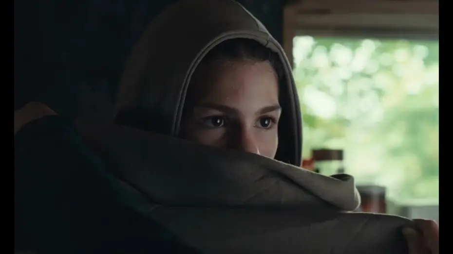 Watch film Tous les Parents doivent Mourir — Extrait du court métrage "Tous les parents doivent mourir"