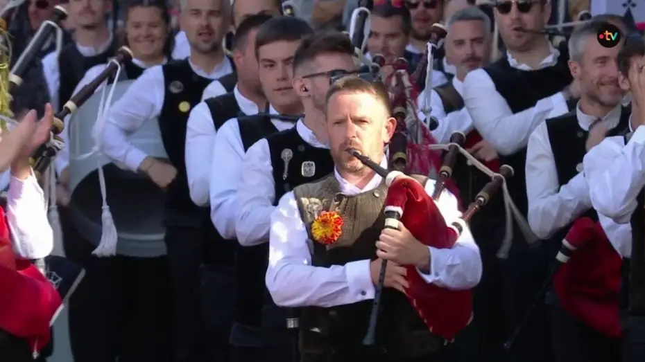 Watch film La Grande Parade des Nations Celtes — Grande Parade des Nations Celtes 2026 - Le bagad Cap Caval