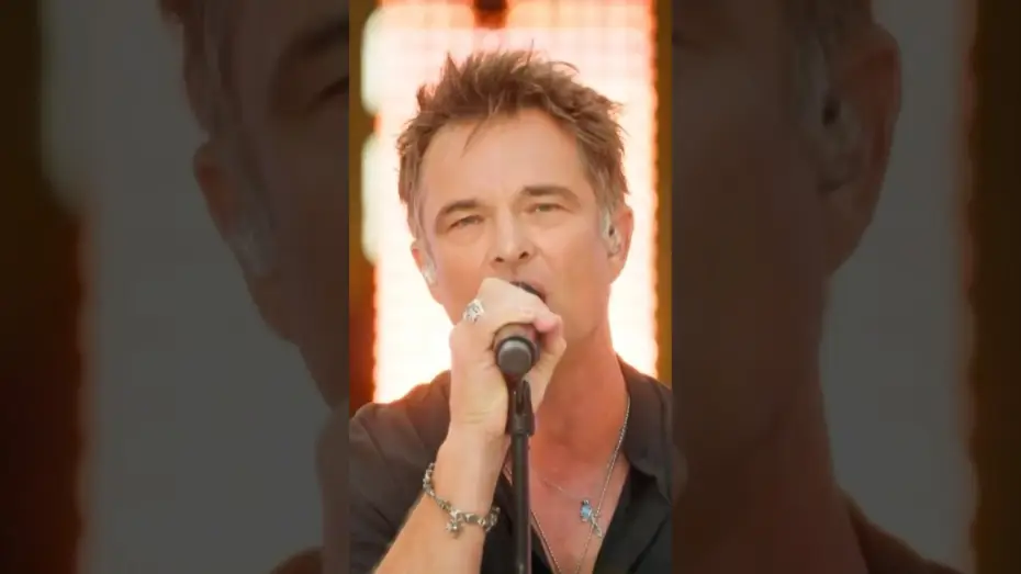 Watch film Versailles en fête — "Vivre pour le meilleur" au château de Versailles 🔥 #DavidHallyday