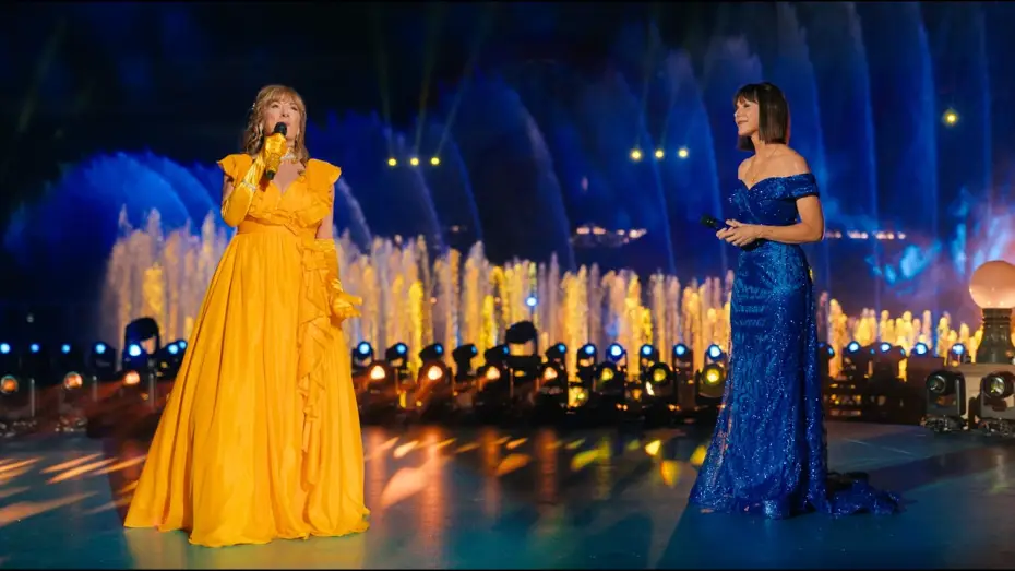Watch film Disney Princess: The Ultimate Concert Celebration — Paige O’Hara & Susan Egan "Belle (Reprise) / Something There"