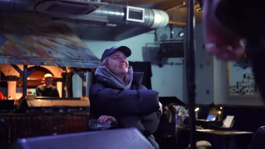 Watch film Teeth 'N' Smiles — “Don’t Let The Bastards Come Near You” Maggie & The Skins live at The Shacklewell Arms.