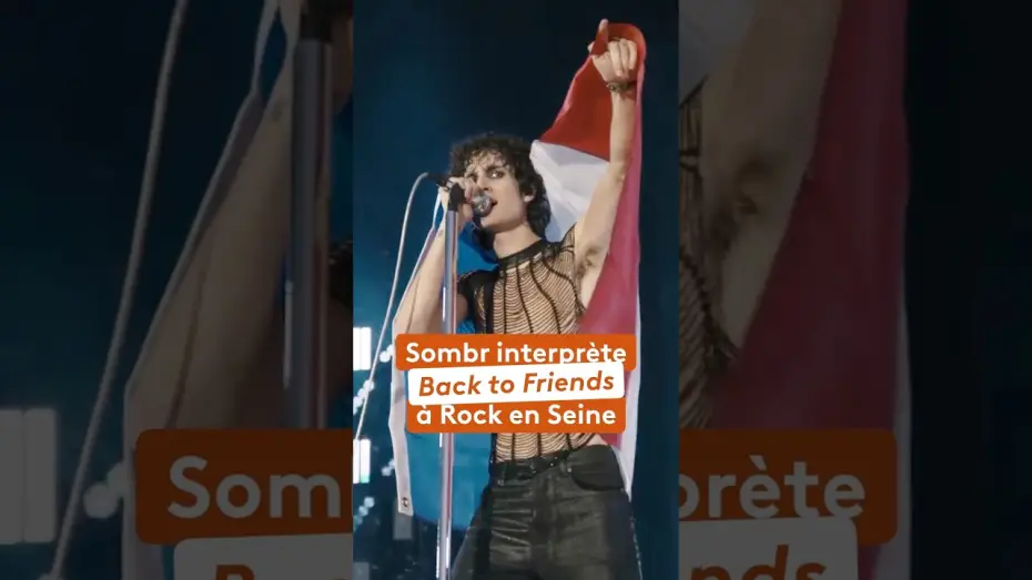 Watch film Sombr - Rock en Seine 2026 — Sombr met le feu à Rock en Seine avec son titre « Back to Friends »