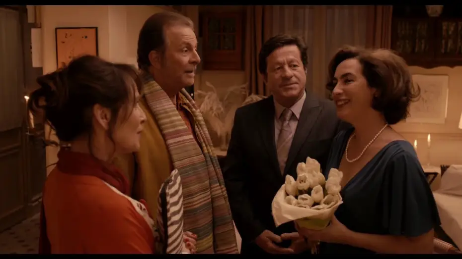 Watch film The Gilded Cage — La Cage Dorée - Le Diner