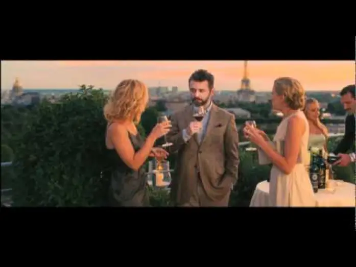 Watch film Midnight in Paris | Trailer doblado al castellano