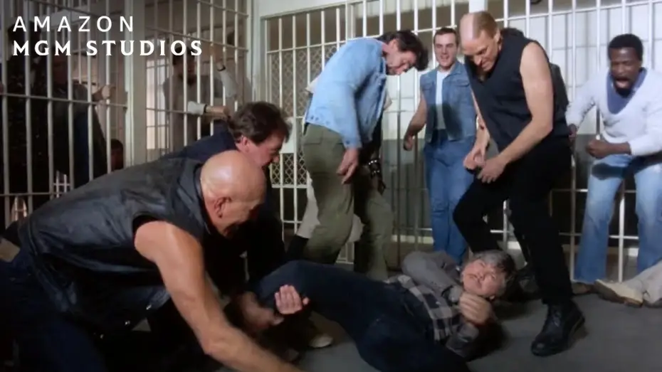 Watch film Death Wish 3 — Ambushed In Jail