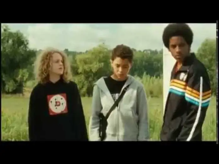 Watch film Neuilly Yo Mama! — Neuilly yo mama / Neuilly sa mère ! (2009) - French trailer