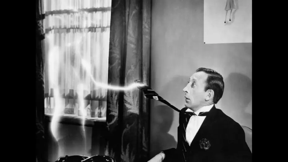 Watch film The Invisible Woman — La Mujer Invisible (The Invisible Woman) (A. Edward Sutherland, EEUU, 1940) - Official Trailer
