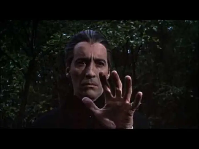 Watch film Dracula Has Risen from the Grave — dracula et lesfemmes-bande annonce