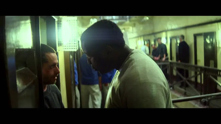 Watch film Starred Up — Les Poings Contre les Murs - Bande Annonce VF