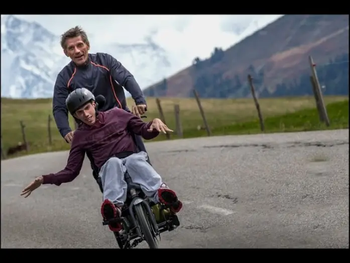Watch film The Finishers — CON TODAS NUESTRAS FUERZAS (Tráiler Oficial España "De toutes nos forces")