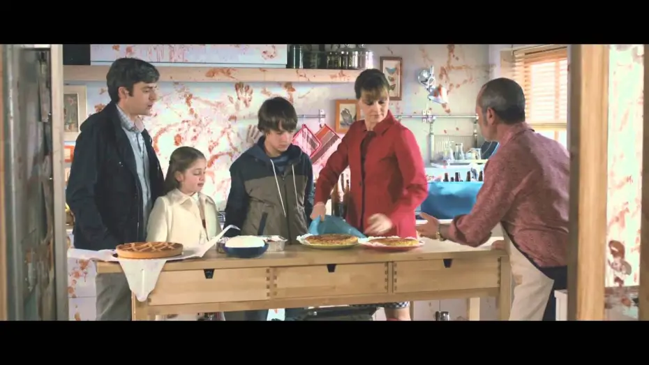 Watch film A Boss in the Living Room — Un Boss in Salotto - Pastiera - Clip dal film | HD
