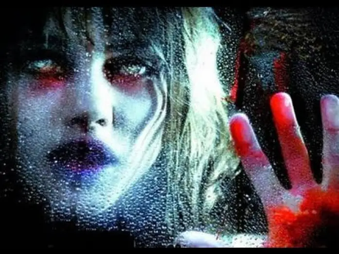Watch film At the Devil's Door — HOME (Trailer español)
