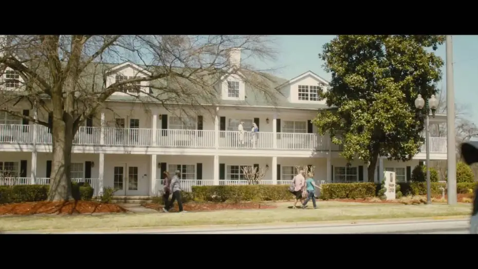 Watch film Term Life — EN CAVALE - Bande annonce VF
