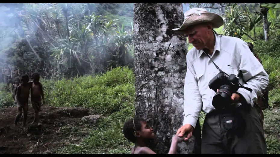 Watch film The Salt of the Earth — LE SEL DE LA TERRE - Extrait 2