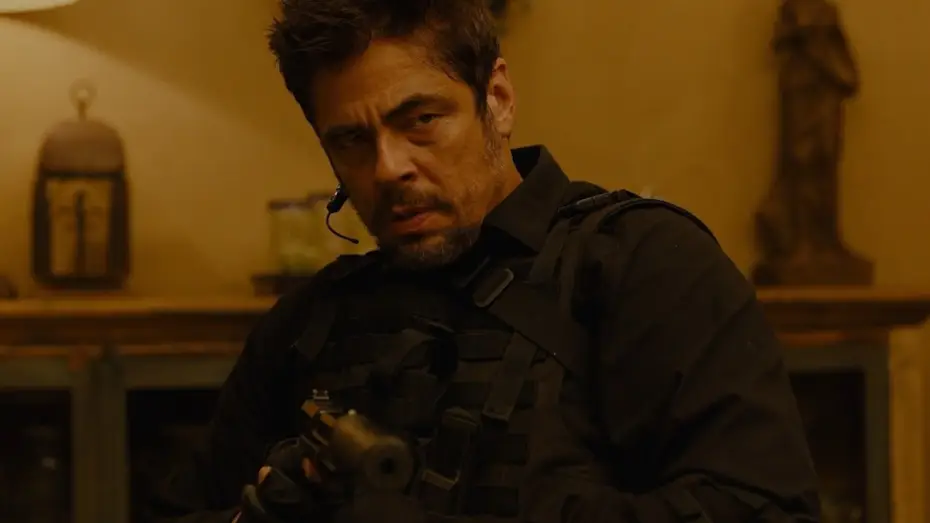 Watch film Sicario — Behind the Scenes: Sicario (Villeneuve, 2015) with Emily Blunt and Benicio Del Toro