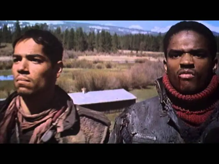 Watch film The Postman | L'uomo del giorno dopo
