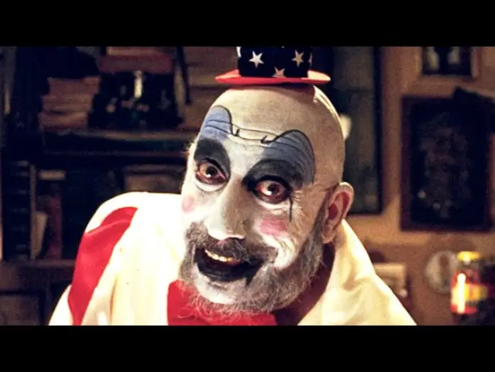 Watch film House of 1000 Corpses | La Casa de los 1000 Cad&aacute;veres (Trailer espa&ntilde;ol)