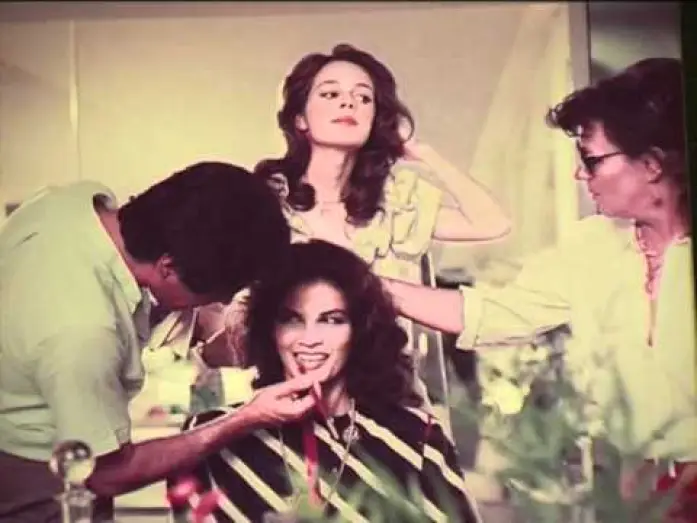 Watch film Soap and Water — Acqua e Sapone trailer ita