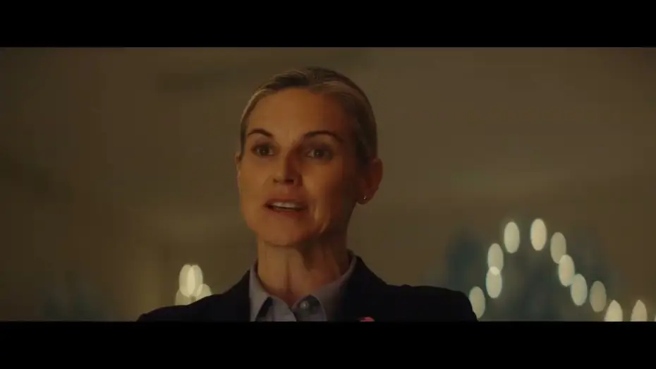 Watch film The Man from Toronto | TRAILER   El hombre de Toronto
